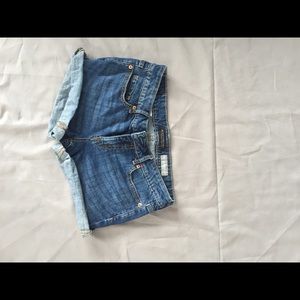 Cute jean shorts